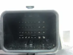 Foto de CENTRALITA MOTOR UCE PEUGEOT 206 1.6 16V CAT (109 CV / 80 KW) referencia 9648482980 foto 6