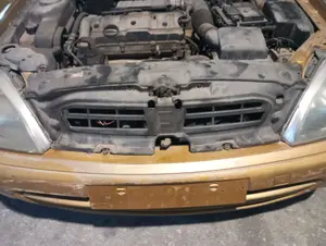 Foto de LUZ INTERIOR FORD MONDEO TURNIER (GE) 2.0 TDCi TD CAT (116 CV / 85 KW) referencia 4704788 foto 7