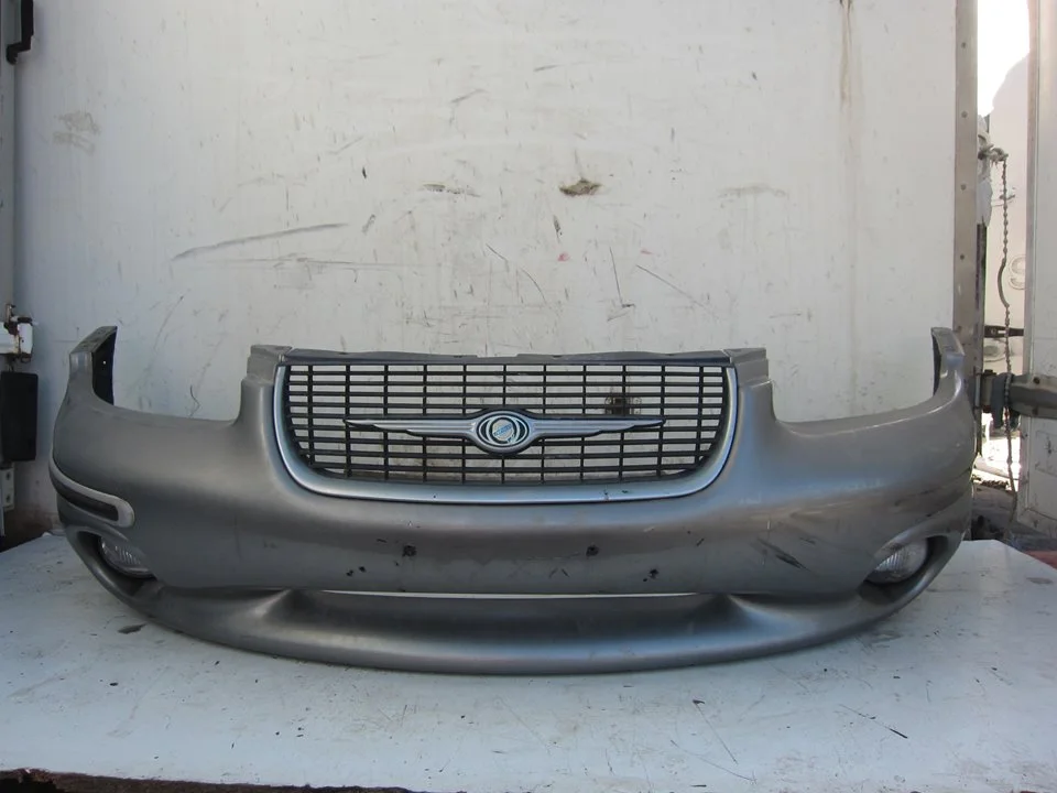 Foto de PARAGOLPES DELANTERO CHRYSLER STRATUS JX CABRIO 2.5 CAT (163 CV / 120 KW) referencia 1C3ELB5H7XT512021