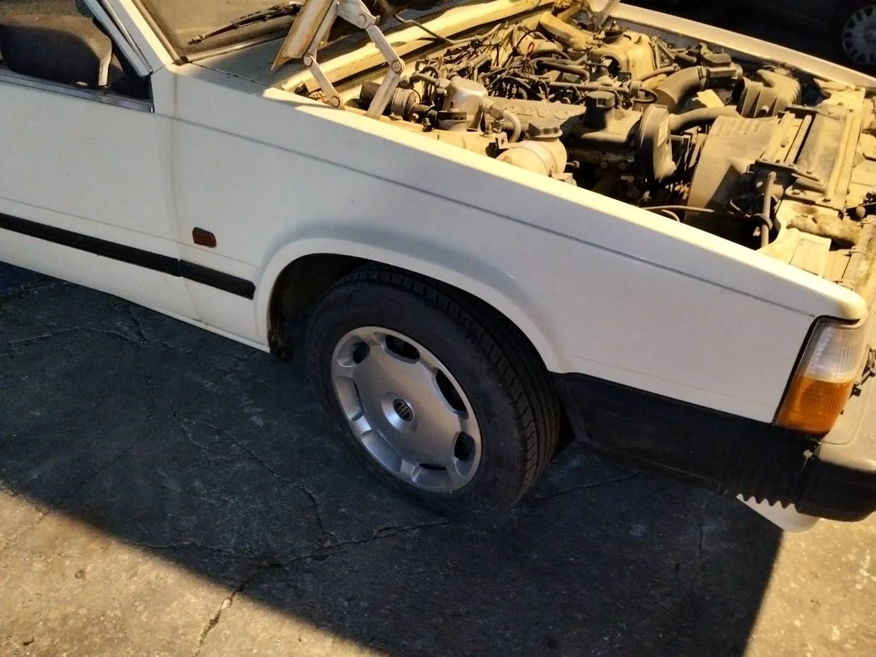 Foto de ALETA DELANTERA DERECHA VOLVO SERIE 740 BERLINA/FAMILIAR