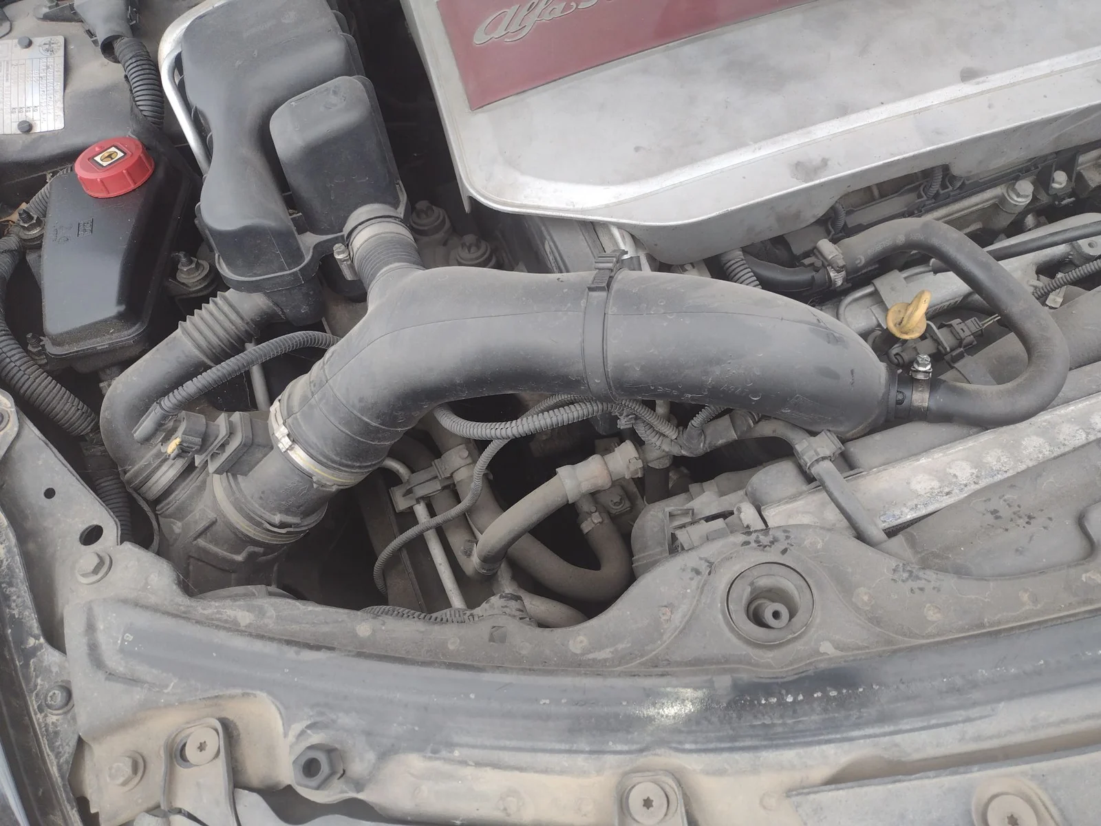 Foto de TUBO ALFA ROMEO 159 (140) 1.9 JTD (M) 16V CAT (150 CV / 110 KW)