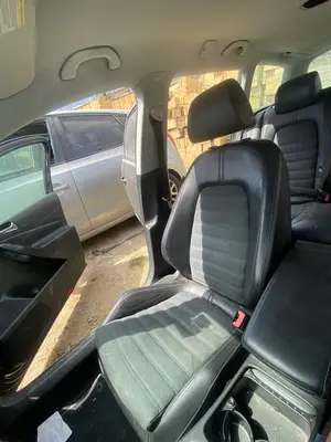 Foto de ASIENTO DELANTERO DERECHO VOLKSWAGEN PASSAT VARIANT (3C5) 2.0 TDI DPF (170 CV / 125 KW)