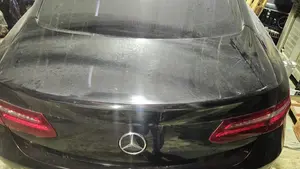 Foto de PARAGOLPES TRASERO MERCEDES-BENZ CLASE E (BM 238) COUPE 2.0 CDI CAT (194 CV / 143 KW) foto 3