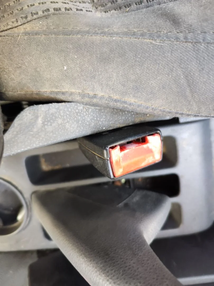 Foto de PRETENSOR AIRBAG IZQUIERDO VOLKSWAGEN POLO IV (9N1) 1.4 16V (75 CV / 55 KW)