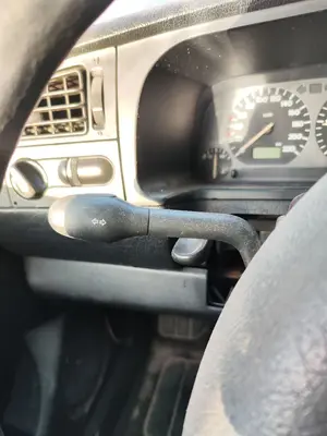 Foto de MANDO INTERMITENTES VOLKSWAGEN GOLF III (1H1)(11.1991) 1.9 TDI (110 CV / 81 KW)