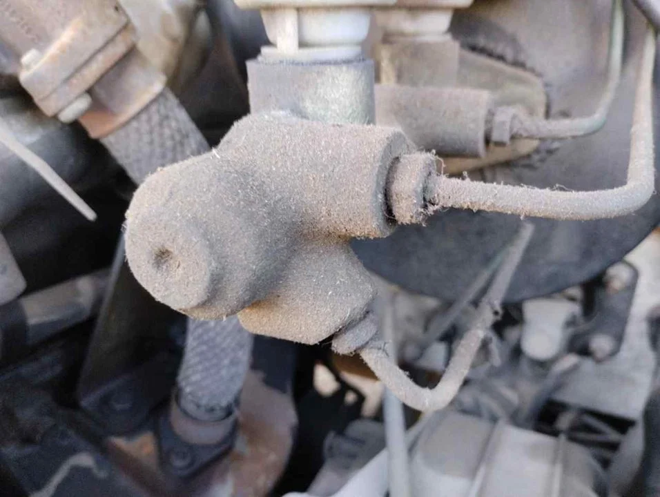 Foto de BOMBA SERVODIRECCION FORD TRANSIT FURGÓN (CY/DY)(1986) 2.5 Diesel (80 CV / 59 KW)