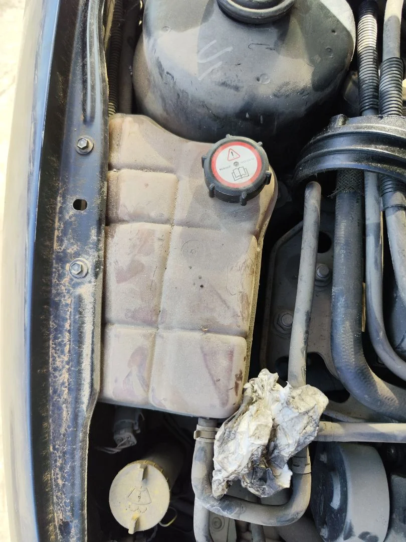 Foto de DEPOSITO EXPANSION FORD MONDEO BERLINA (GD) 1.8 Turbodiesel CAT (90 CV / 66 KW) referencia 1117755