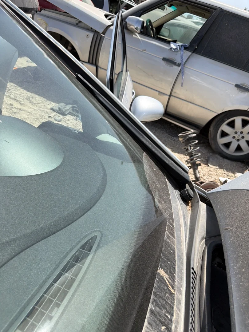 Foto de BRAZO LIMPIA DELANTERO IZQUIERDO SEAT LEON (1P1)