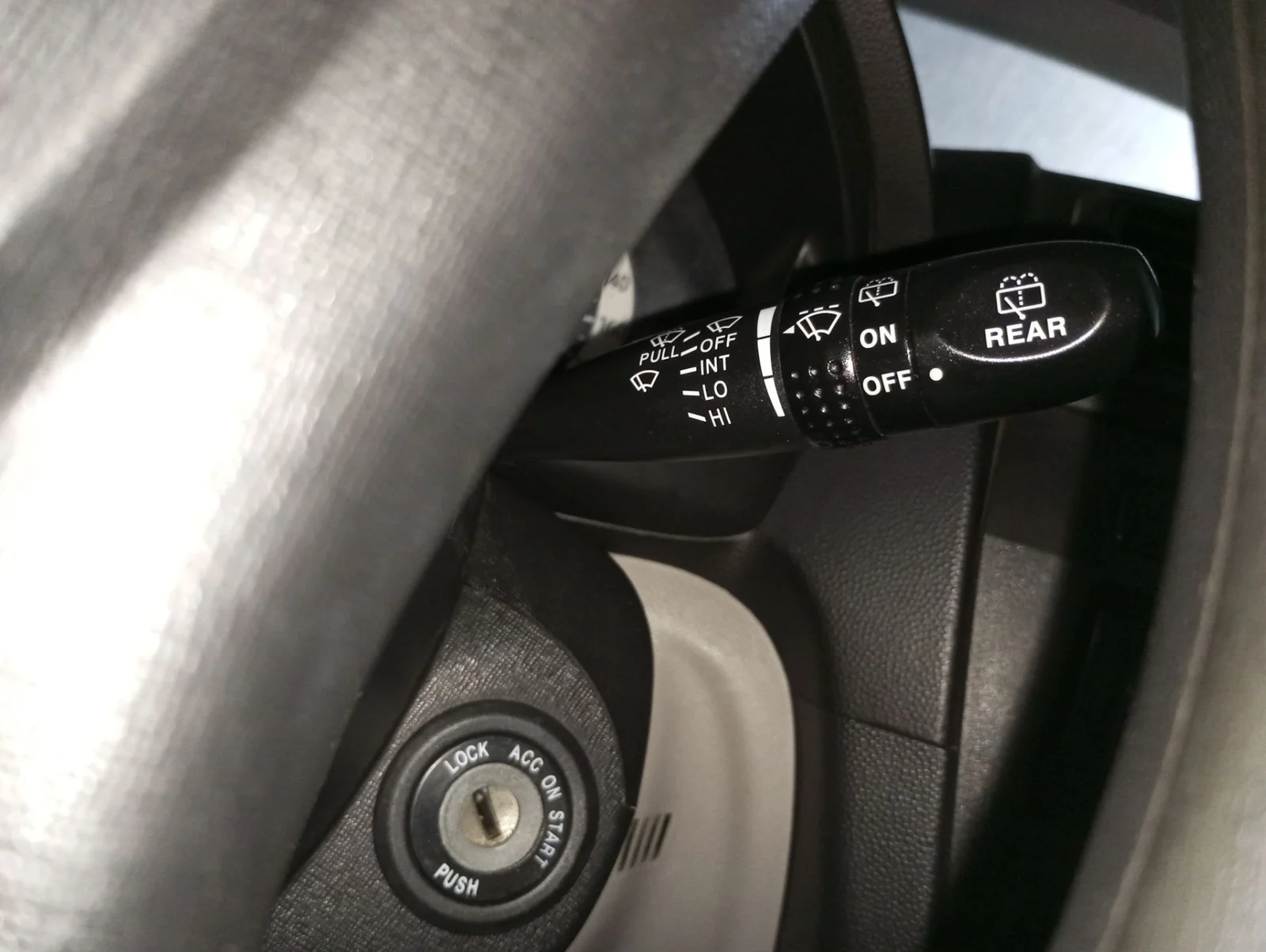 Foto de MANDO LIMPIA KIA PICANTO (SA) 1.1 CAT (65 CV / 48 KW) referencia 934201C131