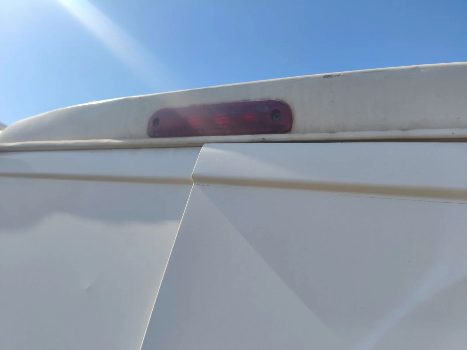 Foto de LUZ CENTRAL DE FRENO FIAT DUCATO 3 MAXI FURGÓN TS 35 (295) 2.3 JTD CAT (148 CV / 109 KW) referencia 1340670080