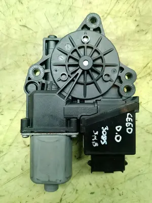 Foto de MOLDURAS TRASERAS HONDA SH 125I 125 cm3 - 9 kW (12 CV / 9 KW) referencia 17575K77V000 foto 3