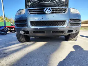 Foto de PARAGOLPES DELANTERO VOLKSWAGEN TOUAREG (7L6) 4.2 V8 32V FSI (350 CV / 257 KW) foto 3