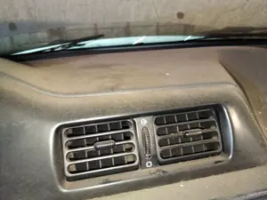 Foto de REJILLA AIREADORA PEUGEOT EXPERT FURGÓN COMFORT (1995)