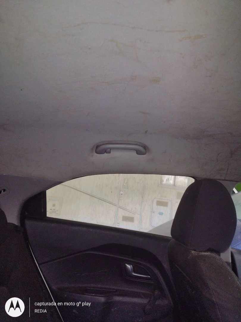 Foto de ASIDERO TECHO TRASERO IZQUIERDO KIA RIO (UB) 1.2 CAT (86 CV / 63 KW)