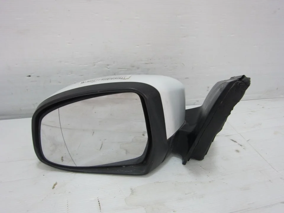 Foto de RETROVISOR IZQUIERDO FORD FOCUS SPORTBREAK (CB8) 1.6 TDCi CAT (95 CV / 70 KW) referencia 024550