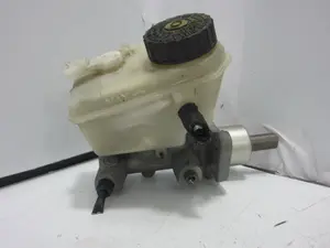 Foto de BOMBA FRENO BMW SERIE 3 BERLINA (E46) 2.0 16V Diesel CAT (136 CV / 100 KW) referencia 03350884451
