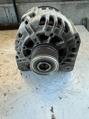 Foto de ALTERNADOR RENAULT KANGOO I (F/KC0) referencia 8200537415 foto 2