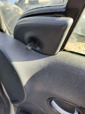 Foto de RETROVISOR DERECHO CITROEN C3 1.4  (73 CV / 54 KW)
