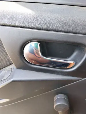 Foto de MANETA INTERIOR TRASERA IZQUIERDA OPEL MERIVA 1.7 16V CDTI (101 CV / 74 KW)