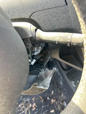 Foto de MANDO MULTIFUNCION TOYOTA YARIS (KSP9/SCP9/NLP9) 1.3 16V CAT (101 CV / 74 KW) foto 2