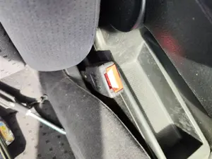 Foto de PRETENSOR AIRBAG DERECHO VOLKSWAGEN PASSAT VARIANT (3B5) 1.9 TDI (110 CV / 81 KW)