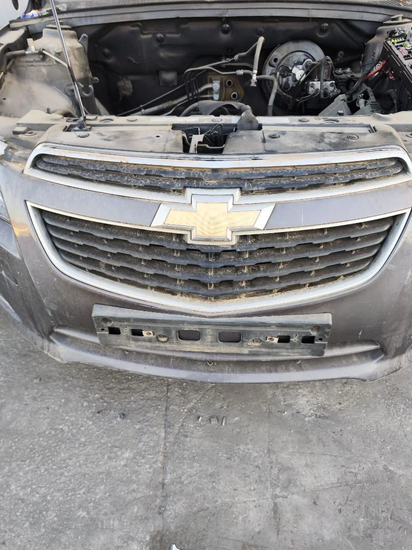 Foto de REJILLA DELANTERA CHEVROLET CRUZE 2.0 Diesel CAT (163 CV / 120 KW)