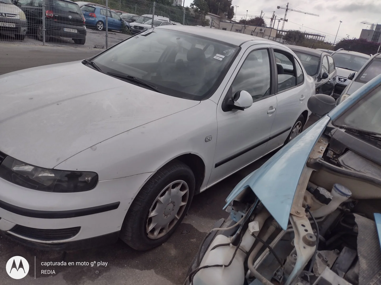Foto de FARO ANTINIEBLA IZQUIERDO SEAT TOLEDO (1M2) 1.9 TDI (90 CV / 66 KW)