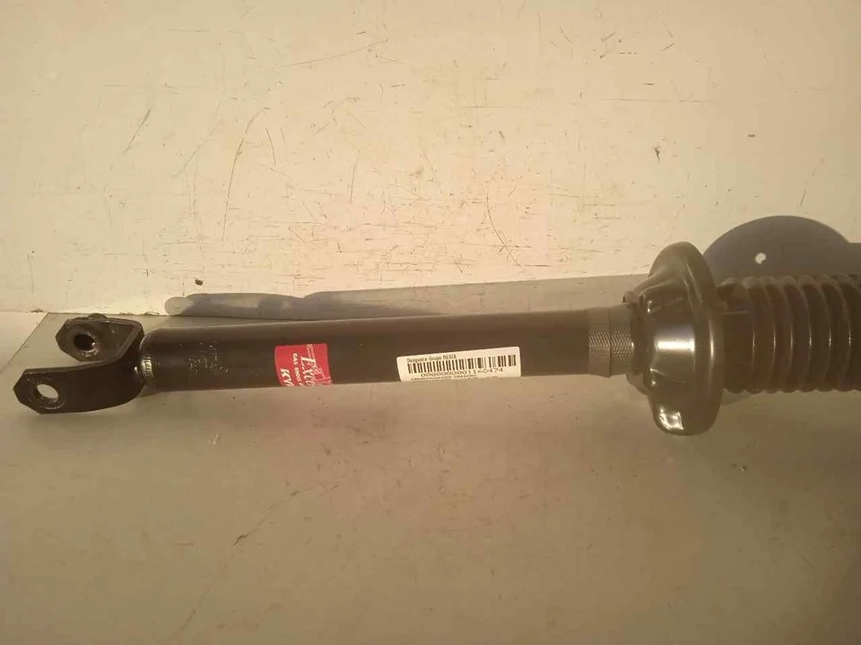 Foto de AMORTIGUADOR TRASERO MAZDA 121 (ZQ) referencia 341712