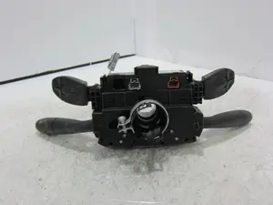 Foto de MANDO MULTIFUNCION PEUGEOT EXPERT FURGÓN 1.6 HDi FAP (90 CV / 66 KW) referencia 12276511 foto 4