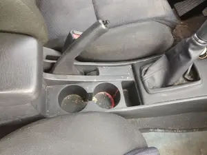 Foto de PALANCA FRENO TOYOTA COROLLA (E12) 1.4 16V CAT (97 CV / 71 KW)