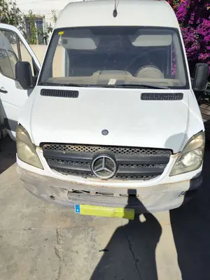 Foto de CAPO MERCEDES-BENZ SPRINTER II FURGÓN 2.1 CDI CAT (88 CV / 65 KW) referencia A906750000228 foto 4