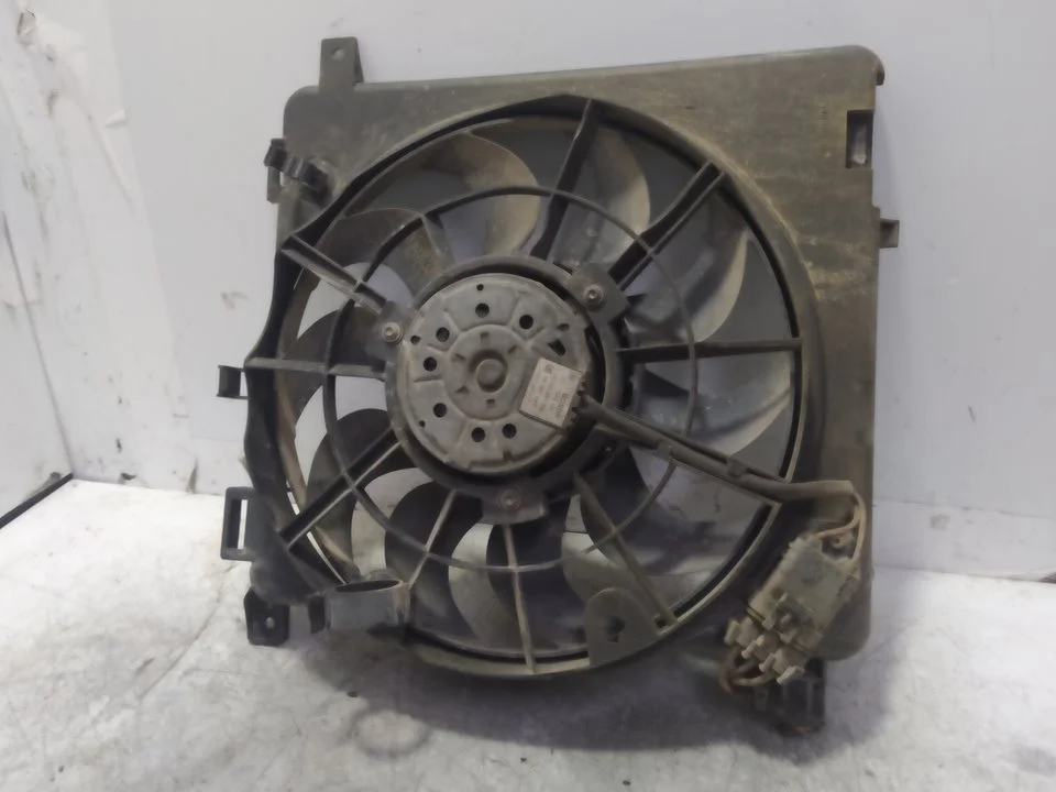 Foto de ELECTROVENTILADOR OPEL ASTRA H BERLINA 1.7 16V CDTI (101 CV / 74 KW) referencia 24467444