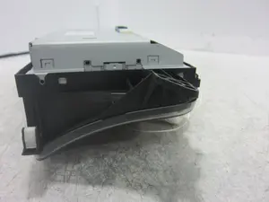 Foto de PANTALLA MULTIFUNCION LEXUS RX (GGL1/GYL1) 3.5 V6 24V CAT (249 CV / 183 KW) referencia 861110-48590 foto 3