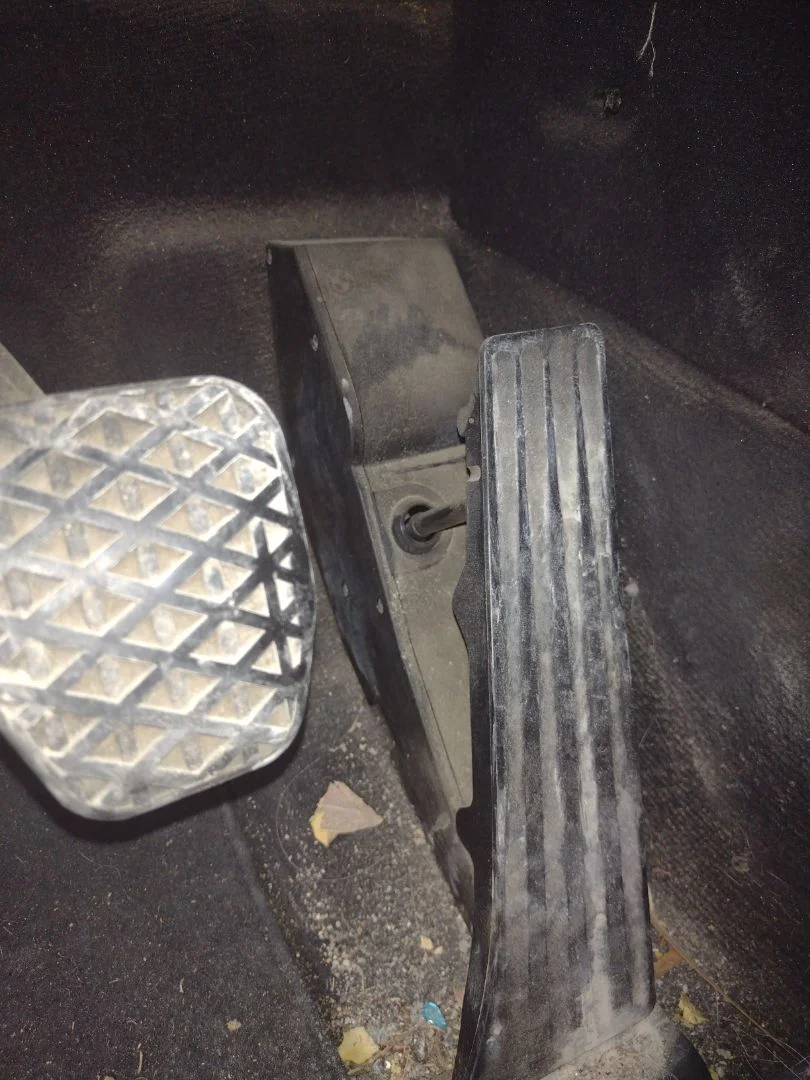 Foto de POTENCIOMETRO PEDAL BMW SERIE X5 (E53) 3.0 Turbodiesel CAT (218 CV / 160 KW)