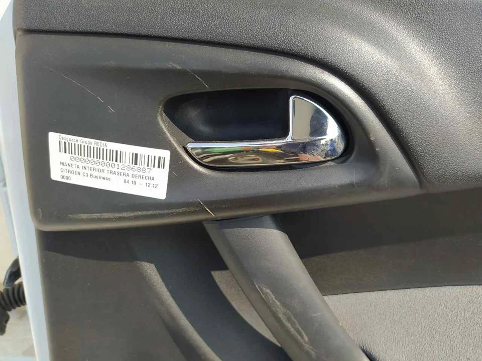 Foto de MANETA INTERIOR TRASERA DERECHA CITROEN C3 1.4 HDi (68 CV / 50 KW)