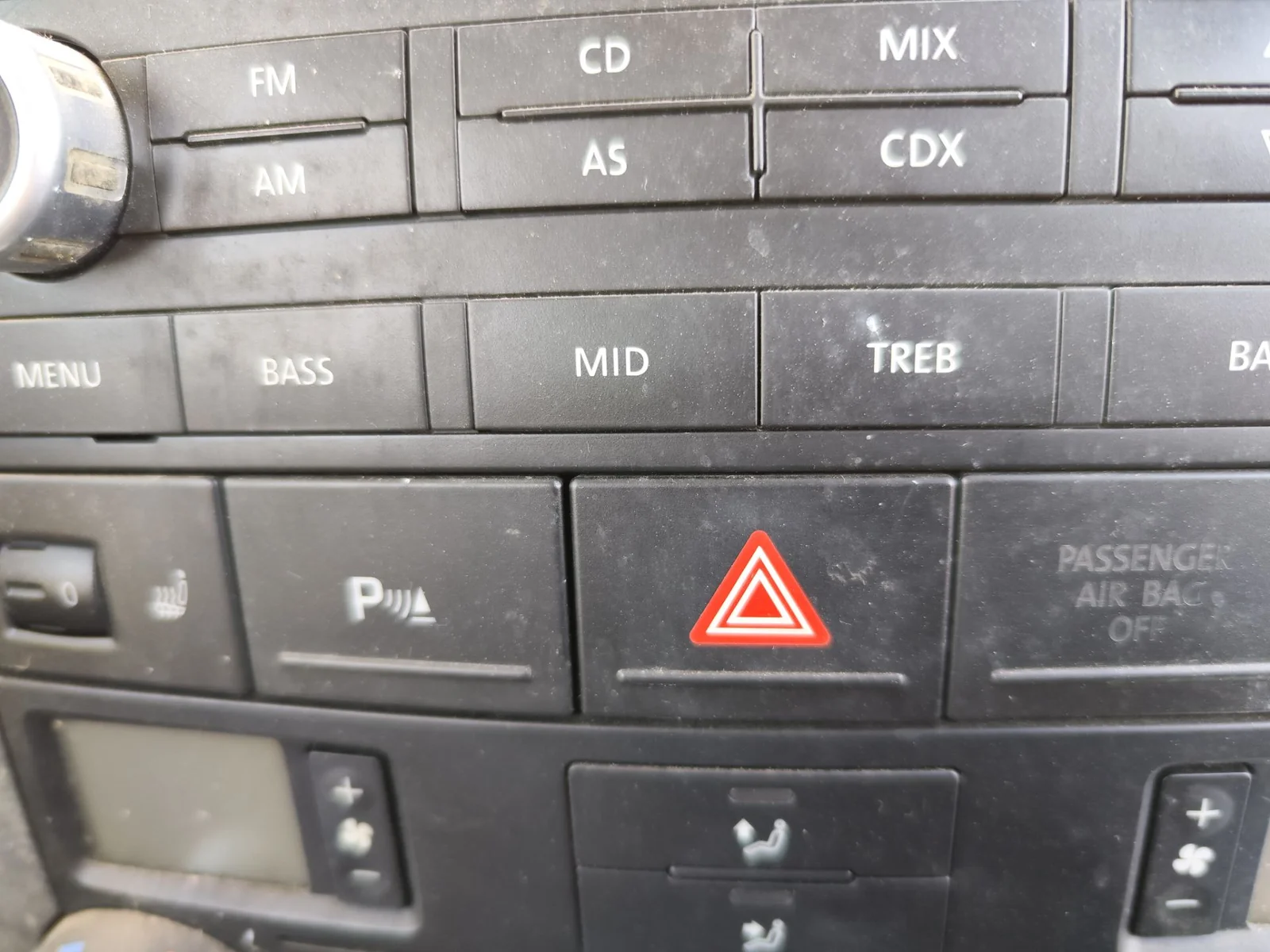Foto de WARNING VOLKSWAGEN TOUAREG (7L6) 4.2 V8 32V FSI (350 CV / 257 KW)