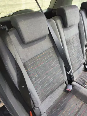 Foto de ASIENTOS TRASERO DERECHO FORD C-MAX (CB3)(2007) 1.8 TDCi Turbodiesel CAT (116 CV / 85 KW) referencia 1472403 foto 2