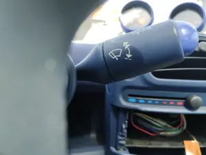 Foto de MANDO LIMPIA SMART CITY-COUPE 0.6 Turbo CAT (54 CV / 40 KW)