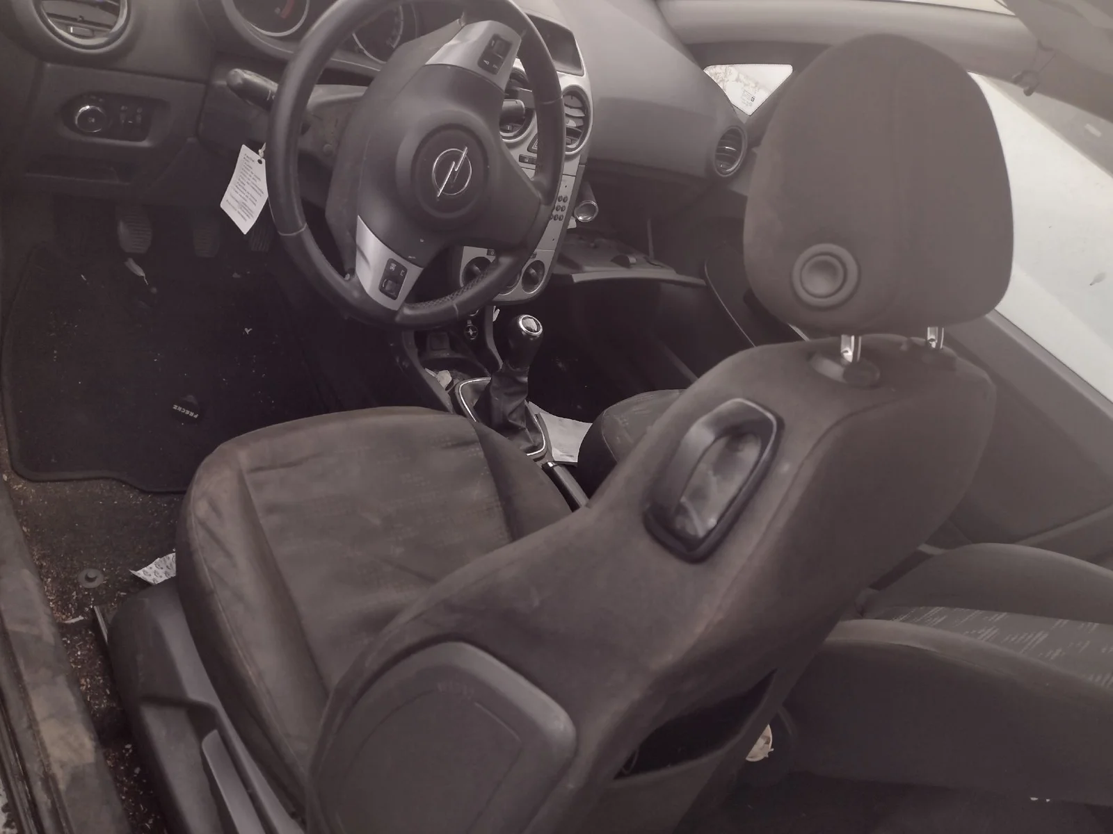 Foto de AIRBAG LATERAL IZQUIERDO OPEL CORSA D 1.3 16V CDTI (75 CV / 55 KW) referencia 13213584