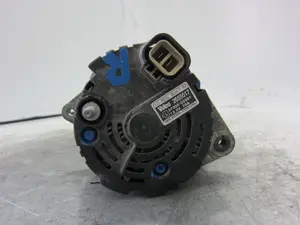 Foto de ALTERNADOR HYUNDAI ATOS (EM) 1.1 12V CAT (63 CV / 46 KW) referencia 37300 foto 2
