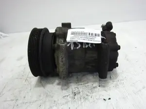 Foto de COMPRESOR AIRE ACONDICIONADO RENAULT CLIO II FASE II (B/CB0) referencia 8200315744 foto 4