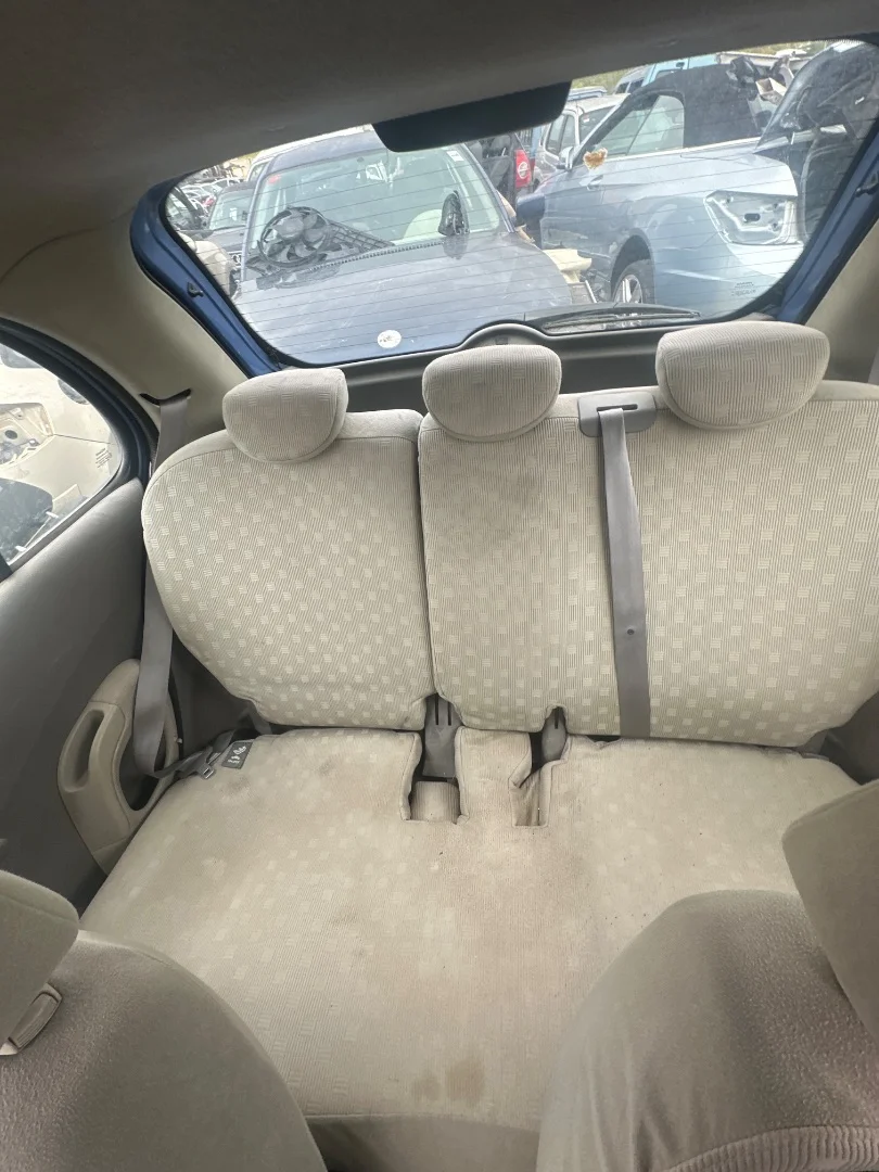 Foto de ASIENTO TRASERO MEDIO NISSAN MICRA (K12E) 1.2 CAT (65 CV / 48 KW)
