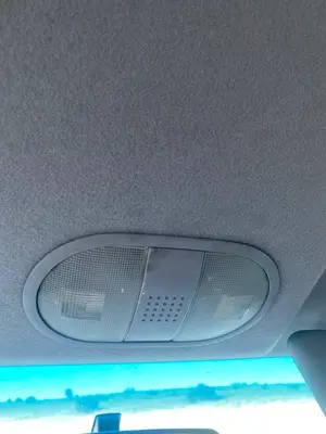 Foto de LUZ INTERIOR MITSUBISHI COLT CZ3 BERL. 5 (Z30A) 1.3 CAT (95 CV / 70 KW)