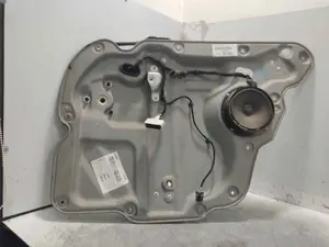 Foto de ELEVALUNAS TRASERO DERECHO VOLKSWAGEN TOURAN (1T1) 1.9 TDI (105 CV / 77 KW) referencia 1T0839730H
