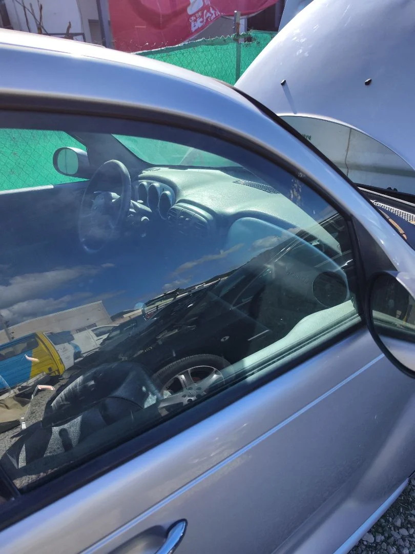 Foto de LUNA DELANTERA DERECHA CHRYSLER PT CRUISER 2.2 CRD CAT (121 CV / 89 KW)