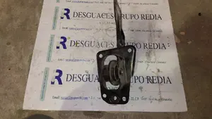 Foto de BRAZO SUSPENSION INFERIOR TRASERO DERECHO VOLKSWAGEN GOLF V (1K1)(10.2003) referencia 1K0505226H foto 3