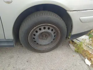 Foto de PASO RUEDA DELANTERO DERECHO CITROEN C5 BERLINA 2.0 HDi (109 CV / 80 KW)
