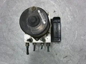 Foto de ABS RENAULT LAGUNA II (BG0) 1.9 dCi Diesel (120 CV / 88 KW) referencia 8200159837D