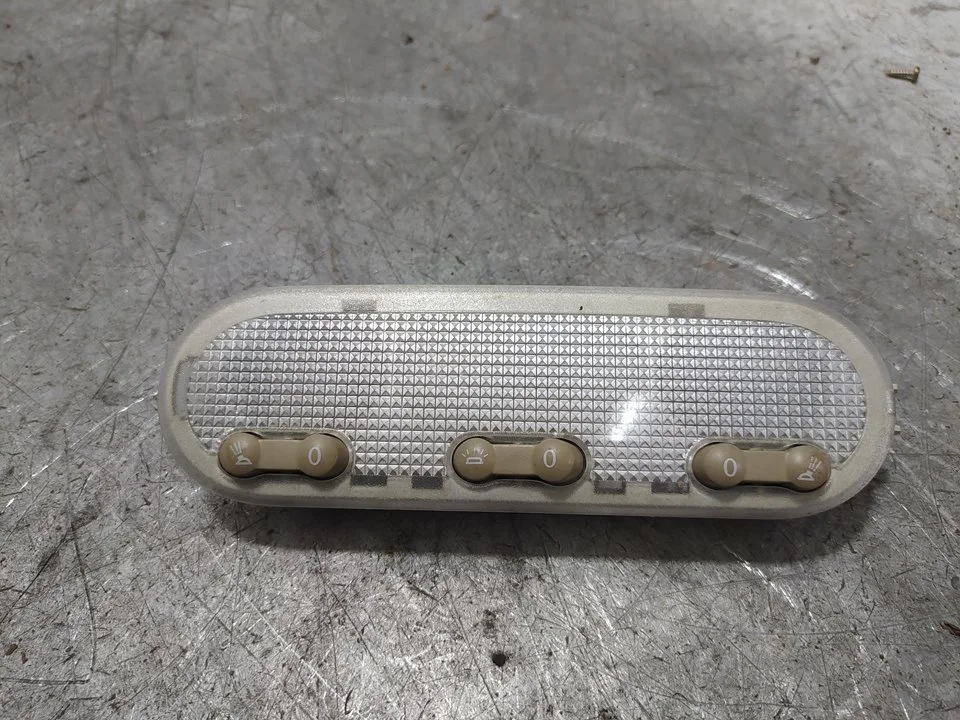 Foto de NO IDENTIFICADO RENAULT SCENIC II (JM) 1.6 16V (113 CV / 83 KW) referencia 8200073234