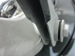 Foto de BRAZO SUSPENSION INFERIOR TRASERO DERECHO PORSCHE CAYENNE (TIPO 92A) referencia 7P0501531 foto 2